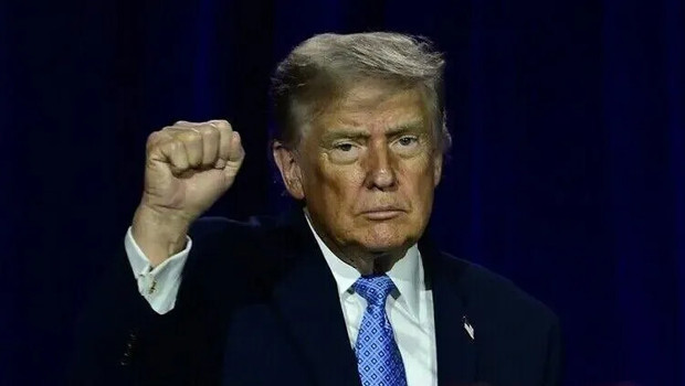 Trump'tan göçmenleri işten çıkarma planı haber görseli