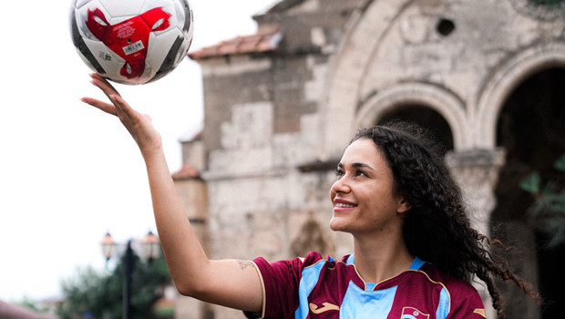 Trabzonspor Kadın Futbol Takımı'ndan transfer! haber görseli