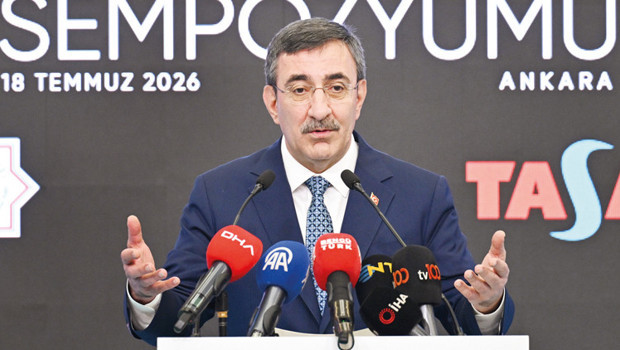 Cumhurbaşkanı Yardımcısı Cevdet Yılmaz: Bağımlıya tedavi zorunlu olacak haber görseli