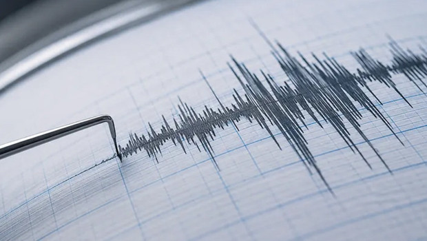 İran'da 5 büyüklüğünde deprem