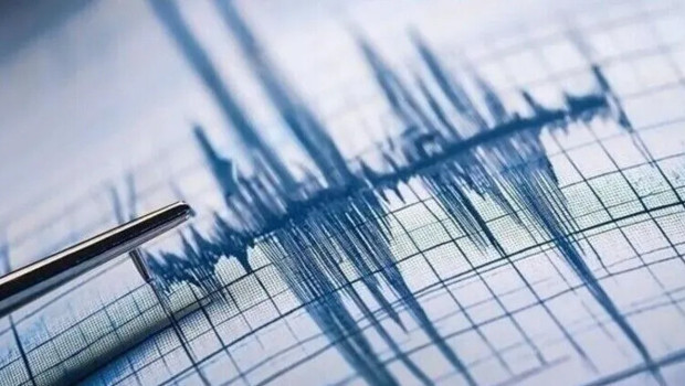 İran'da 5.2 büyüklüğünde deprem