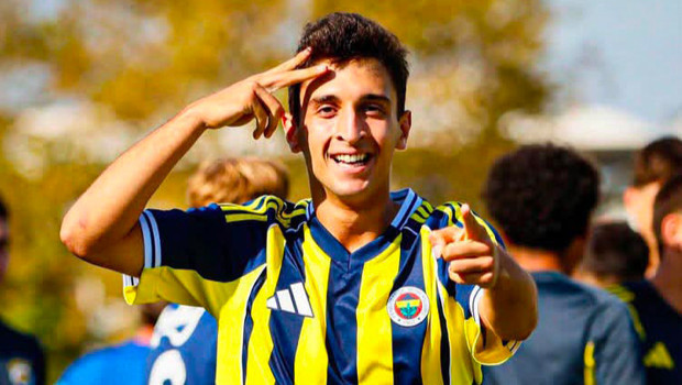 Karşıyaka'da rota Fenerbahçeli gençler! haber görseli