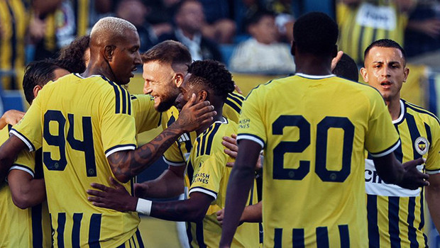 Fenerbahçe, Avrupa'da avantaj peşinde! haber görseli