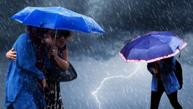 Meteoroloji bölge bölge uyardı! Cumartesi gününe dikkat: Çok kuvvetli yağış geliyor
