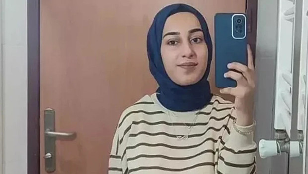 Rojin Kabaiş'in cep telefonu Çin'de de açılamadı: "Tüm veriler silinebilir" uyarısı haber görseli