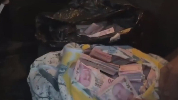Evini satan vatandaşın 2 milyon lirasını çaldılar! 7 şüpheli gözaltına alındı