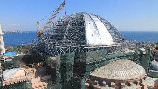 Ayasofya’nın ana kubbesinde yeni güncelleme: Kubbenin gerçek halini ilk kez göreceğiz haber görseli