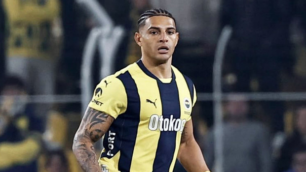 Diego Carlos'tan Como resti! haber görseli