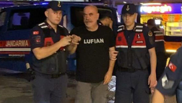 Ezel Akay: Mahkeme sonunda her şeyi öğreneceksiniz haber görseli
