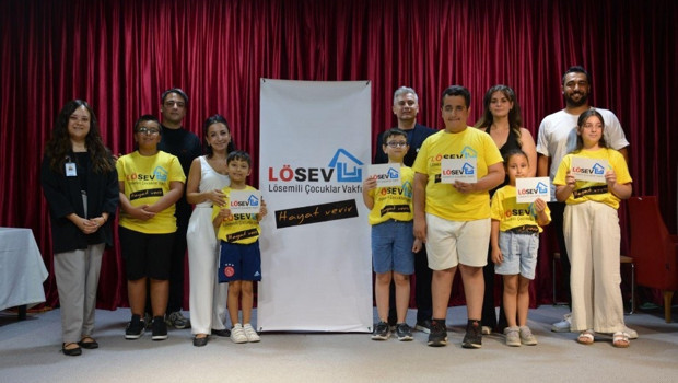 LÖSEV ile basın bayramında mikrofon el değiştirdi