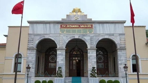 İstanbul Valiliği'nden okullar için 'cuma mescidi' yazısı: Düzenleme yapılması istendi haber görseli