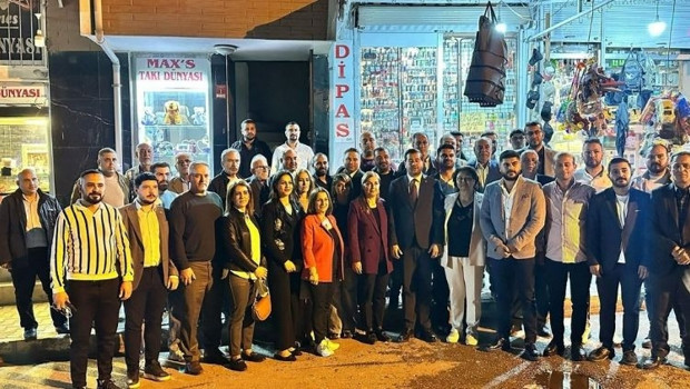 Hatay'da CHP'den 54 kişi istifa etti