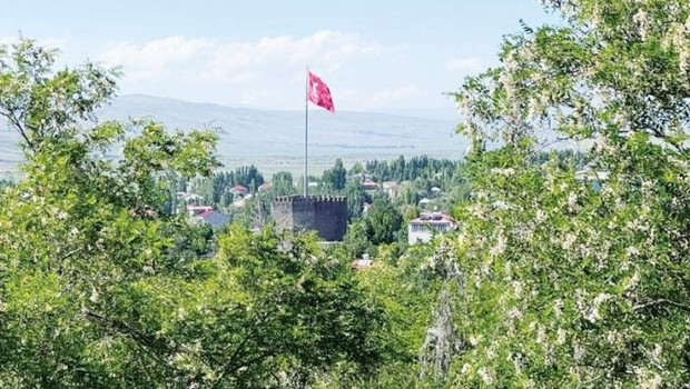 Malazgirt kalesine bu oklar yağmış… İşte 1071’de Bizanslıların kullandığı silahlar