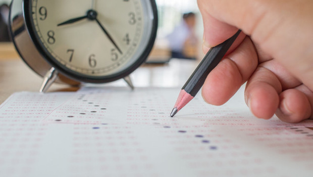 ATA AÖF bütünleme sınavı ne zaman, saat kaçta yapılacak ATA AÖF 2026 bütünleme sınavı oturum saatleri...