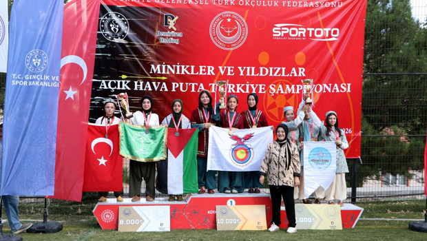 Kütahya'da Açık Hava Puta Türkiye Şampiyonası madalya töreniyle sona erdi haber görseli