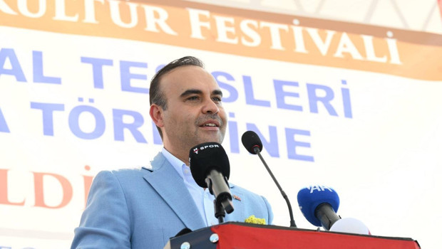 Sanayi ve Teknoloji Bakanı Kacır, Giresun'da temel atma töreninde konuştu