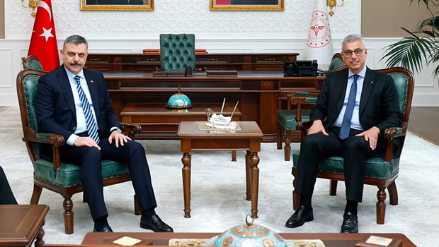 Bakanlar Memişoğlu ve Çiftçi bir araya geldi haber görseli