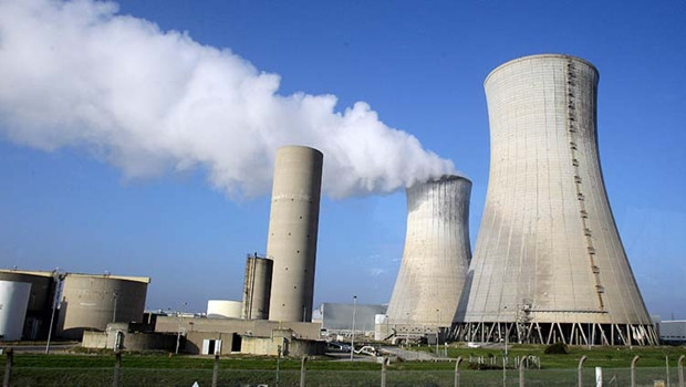 Fransa'da aşırı sıcak nükleer enerjiyi vurdu