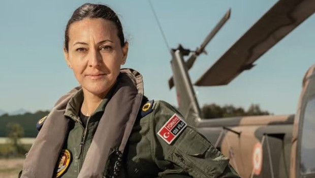 Hava Kuvvetleri'nde Önemli Bir Terfi: Albay Özlem Karapınar İlk Kadın General Oldu