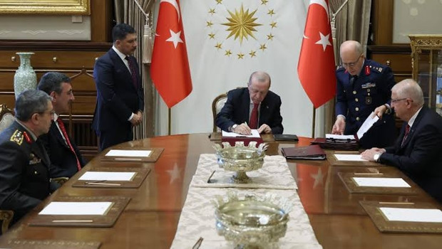 Yüksek Askeri Şura kararları Resmi Gazete'de