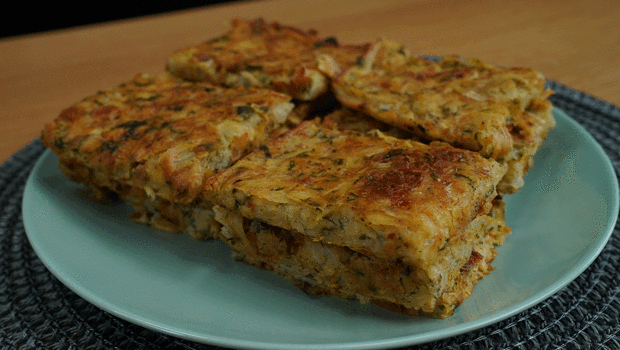 Fırında patates mücver tarifi (Videolu)