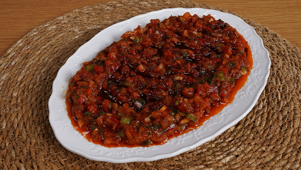 Lokanta usulü mezeler: 10 nefis meze tarifi