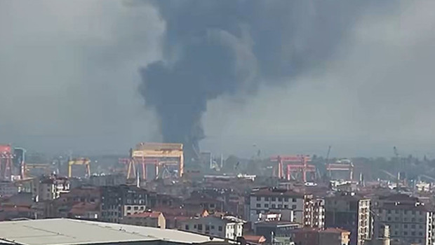 Tuzla'da işçi konteynerinde yangın haber görseli