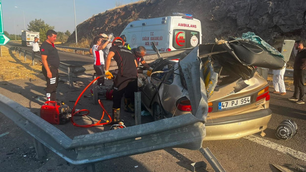 Şanlıurfa'da feci kaza! Takla atan otomobil, çelik bariyerlere çarptı: 1 ölü, 1 ağır yaralı