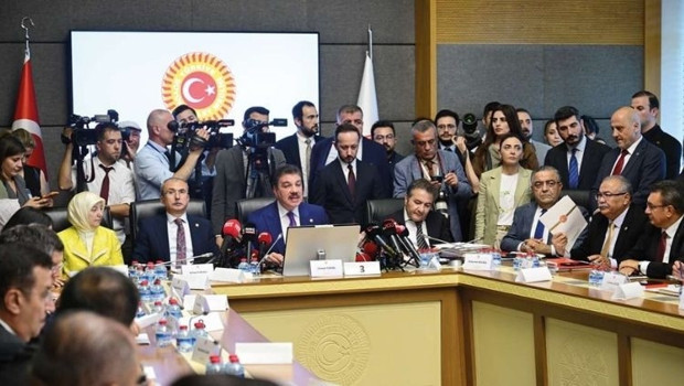 Çerçeve yasa jet hızıyla Genel Kurul’da haber görseli