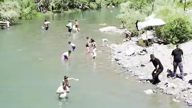 Hakkari’de bir zamanlar terörle anılan Şine Deresi doğaseverlerin uğrak yeri oldu