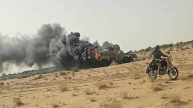 Mali ordusu ile El Kaide'nin uzantısı JNIM arasında çatışma: 50 terörist etkisiz hale getirildi haber görseli