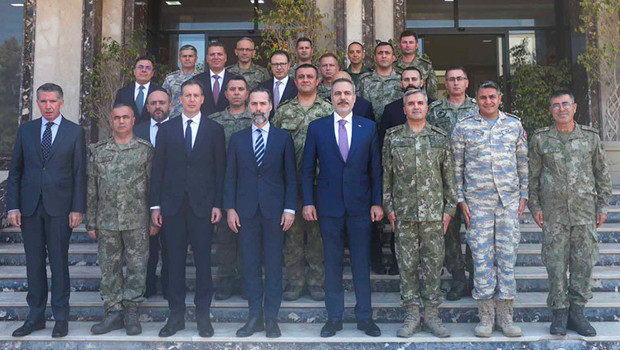 Dışişleri Bakanı Hakan Fidan'dan TSK Libya Görev Gücü Komutanlığı'na ziyaret haber görseli