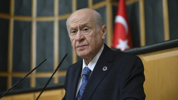 MHP Lideri Bahçeli'den 'Milli Dayanışma Kanunu' açıklaması: Silahların teslim edildiği teyit edildikten sonra süreç başlayacak haber görseli