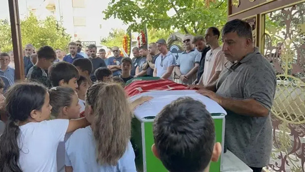 Çanakkale'deki böcek ilacı faciasında oğlunu kaybeden acılı baba konuştu: 'Sana söz veriyorum dayanacağım' demişti haber görseli