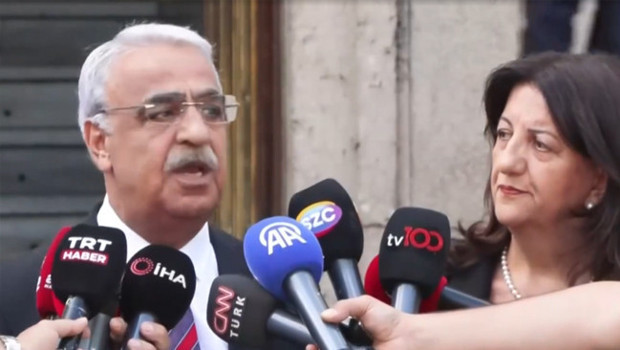 DEM Parti heyeti Cumhurbaşkanı Erdoğan'a gidiyor! DEM Parti'den açıklama haber görseli