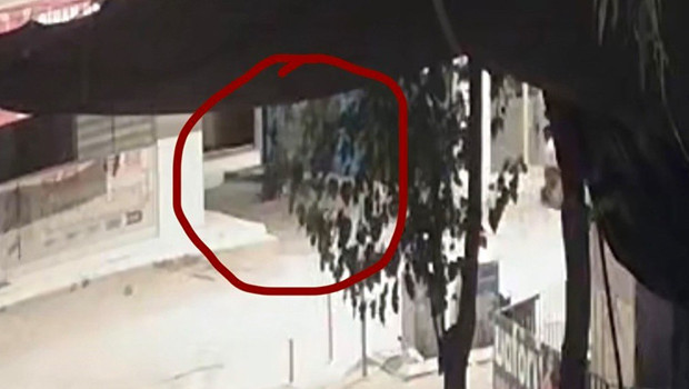 Kayseri'deki biber gazlı cinayet: 2 kişi koruyucu tarafından kovalanır ve bıçakla saldırı sonucu bir kişinin öldürüldüğü belirtiliyor