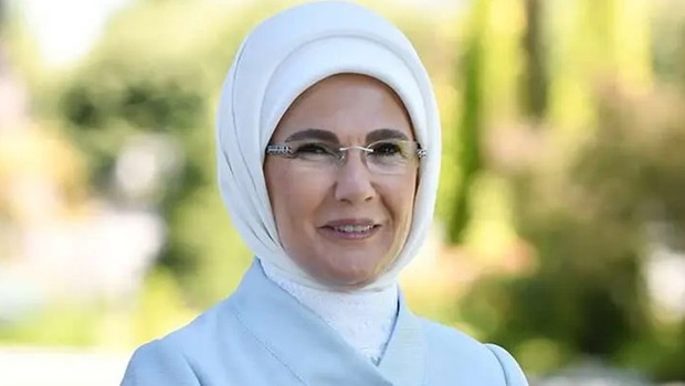Emine Erdoğan'dan "AK Parti'nin 25. Kuruluş Yıl Dönümü" programına ilişkin paylaşım haber görseli