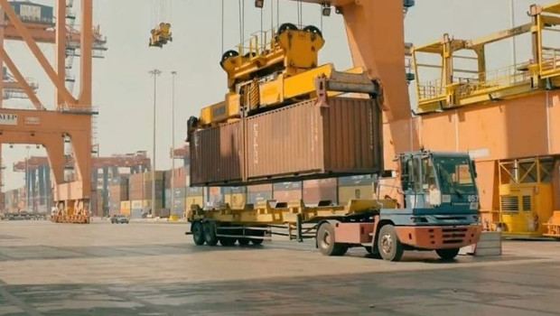 Bakan Memişoğlu duyurdu… Lübnan’a 15,6 ton tıbbi yardım ve ilaç malzemeleri yola çıktı
