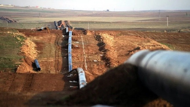 Suriye'de gaz sevkiyatı sağlayan boru hattında patlama meydana geldi haber görseli