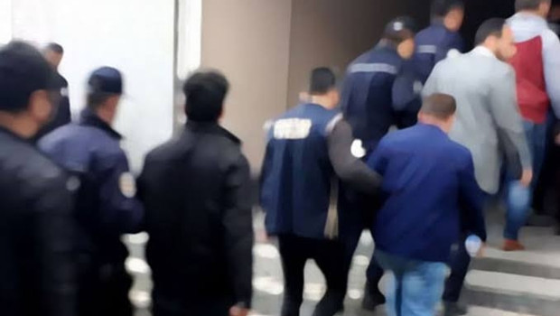 Ankara'da pavyon operasyonu haber görseli