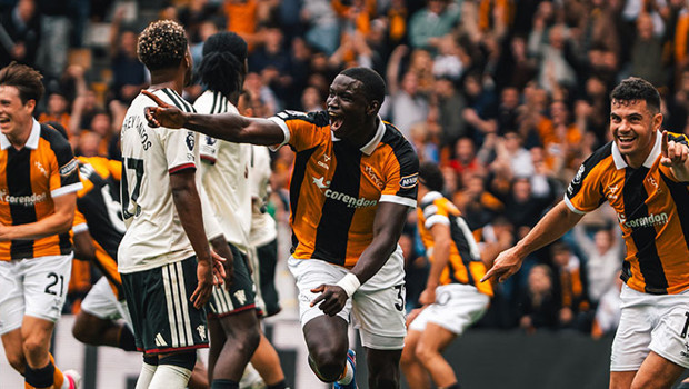 Hull'dan Premier Lig'e harika dönüş! haber görseli