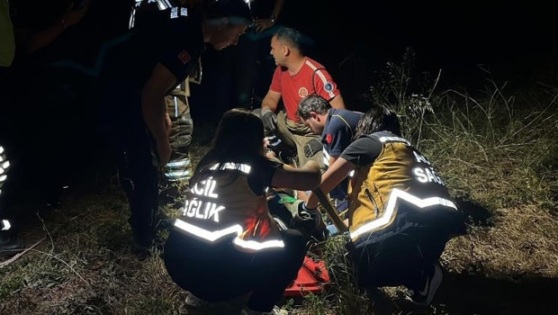 Bursa'da feci kaza! Manevra yaparken uçurumdan düştü haber görseli