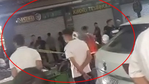 Diyarbakır'da 2 el bombasıyla yakalanan 4 şüpheli tutuklandı haber görseli