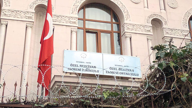 Azınlık okullarında ‘misafir öğrenci’ açıklaması