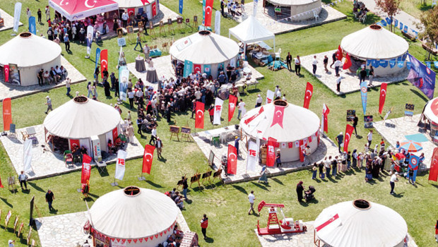 Malazgirt’te 955. yıl coşkusu haber görseli