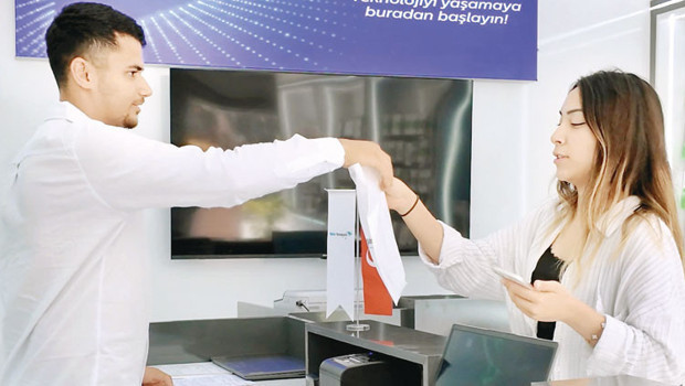 Bakan Kurum paylaştı: Hatay’da kepenkler açıldı