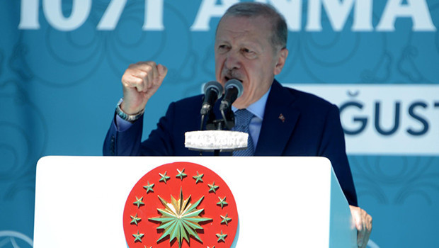 Cumhurbaşkanı Erdoğan'dan 'Malazgirt Zaferi' mesajı