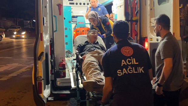Kayseri’de silahla vurulan 14 yaşındaki çocuk tramvaya bindi! Görenler telefona sarıldı haber görseli