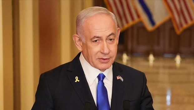 İran sözlerindeki farka dikkat çekti: Netanyahu'ya 'yılan' benzetmesi haber görseli