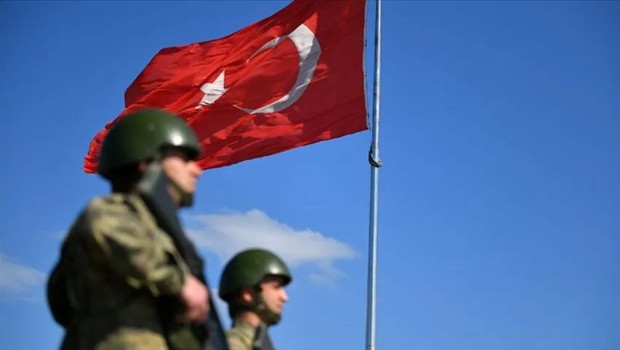 Yunanistan'ın eski kara kuvvetleri komutanından dikkat çeken Türkiye yorumu haber görseli